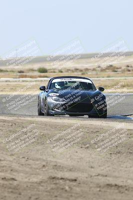 media/Oct-18-2025-Speed Ventures (Sat) [[8b3b7cf525]]/Yellow/Session 3 (Sunset)/